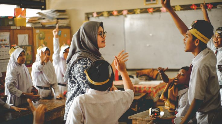 Kabar Baik! Deadline Aktivasi Rekening Bantuan Guru Resmi Diperpanjang