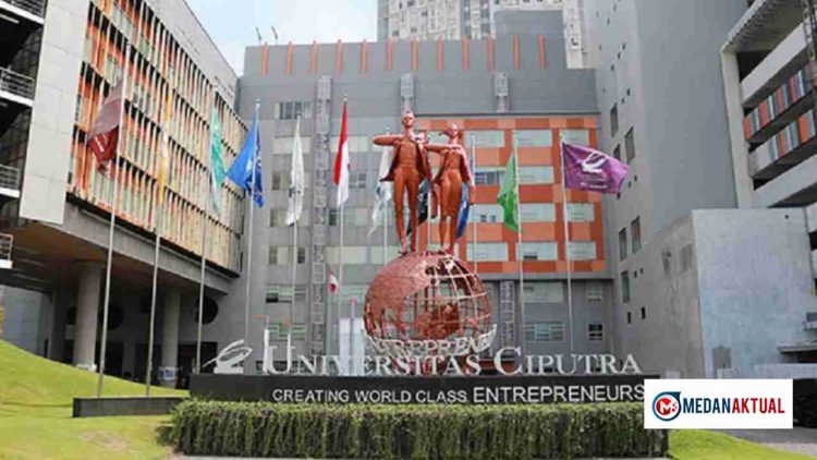 Pilihan Universitas Swasta Terbaik di Surabaya dengan Program Studi Favorit