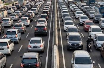 Situasi Arus Balik 2026 Padat, Penerapan One Way Dimulai Secara Bertahap