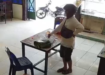Modus Pembeli, Pria Bermasker Gasak HP di Kedai Nasi Medan