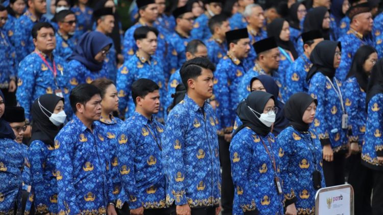 Gaji ke-13 2026 Cair Juni, Segini Nominal untuk PNS hingga Pensiunan