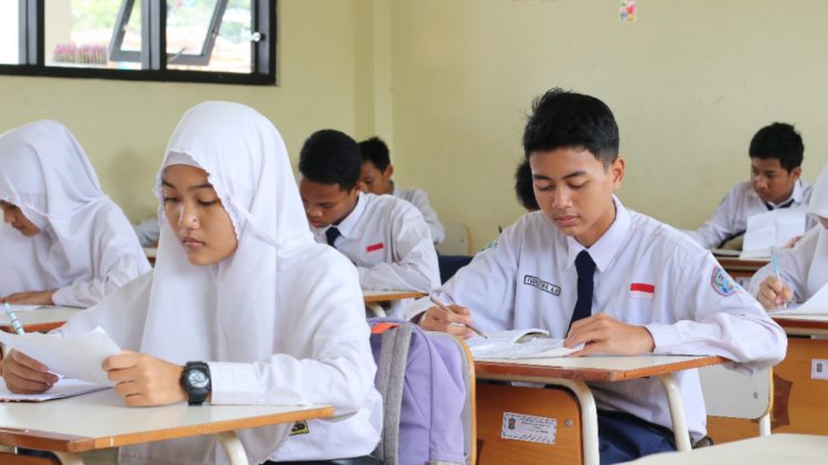 Rekomendasi 5 SMP Swasta Unggulan di Pekanbaru Versi Kemendikbud