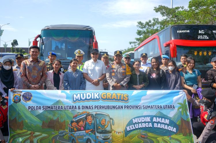 Wali Kota Medan Dukung Mudik Gratis Presisi 2026, Warga Diberangkatkan dari Terminal Amplas