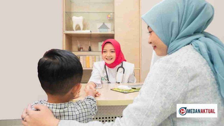 10 Dokter Anak Terbaik di Depok Lengkap dengan Rumah Sakit Tempat Praktik