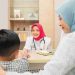 10 Dokter Anak Terbaik di Depok Lengkap dengan Rumah Sakit Tempat Praktik