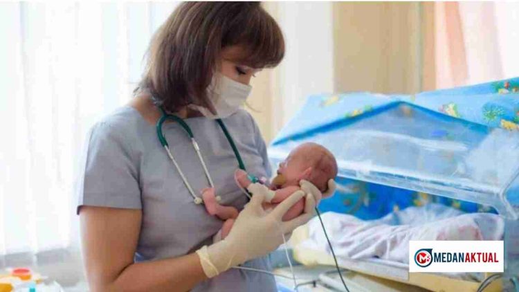Info Dokter Neonatologi Terbaik di Surabaya untuk Bayi Prematur dan Perawatan Intensif