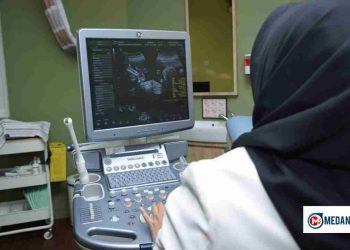 Dokter Kandungan Spesialis Fetomaternal Terbaik di Surabaya Lengkap dengan Jadwal Praktik