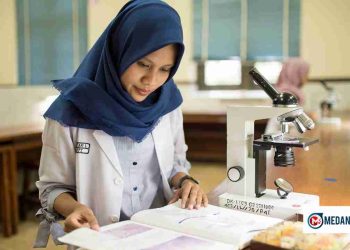 Rekomendasi Universitas dengan Program Studi Kedokteran Terbaik di Surabaya 2026