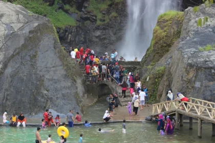 10 Tempat Wisata Terbaik di Bogor yang Wajib Dikunjungi