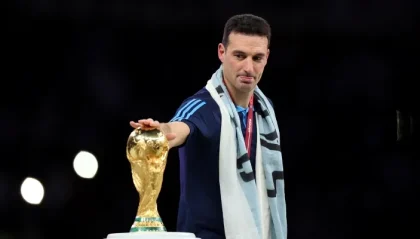 Gagal Ke Piala Dunia, Menteri Olahraga Italia Minta Presiden FIGC Harus Diganti